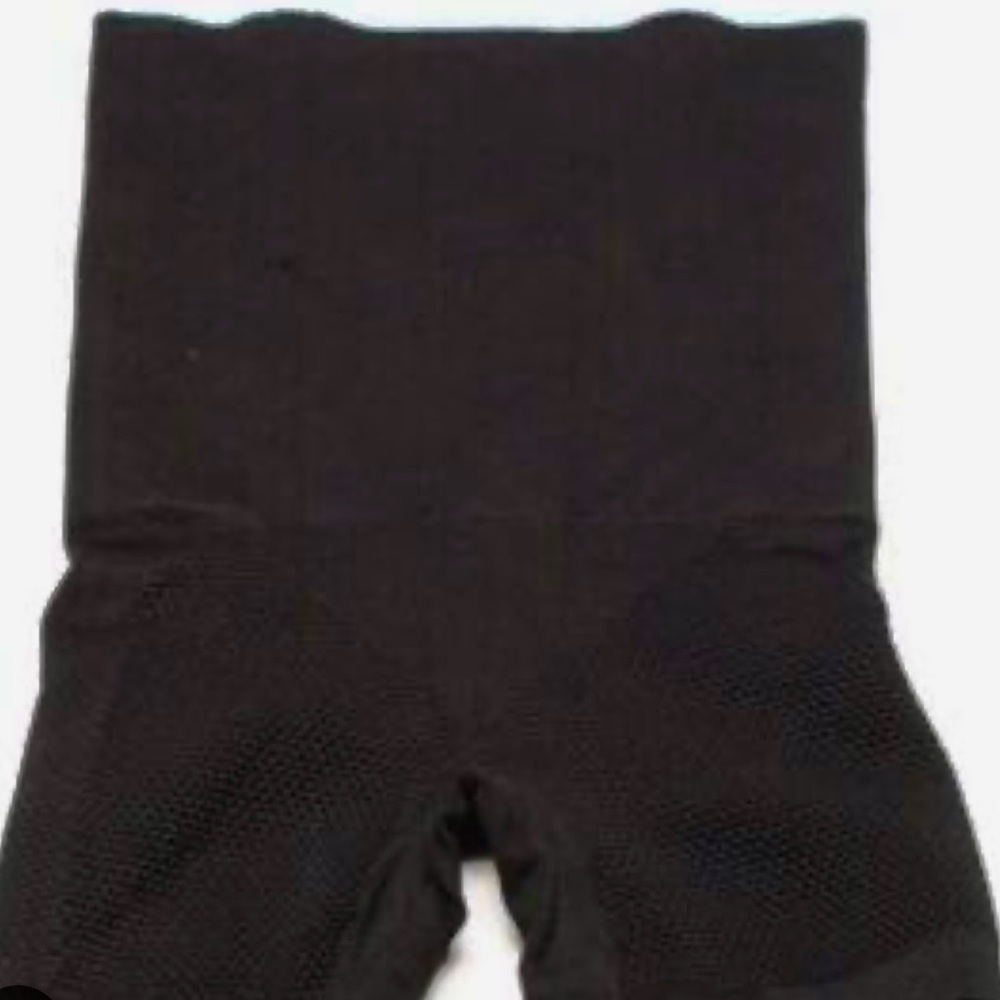 XL/XXL Body Glove Black Shapewear Shorts